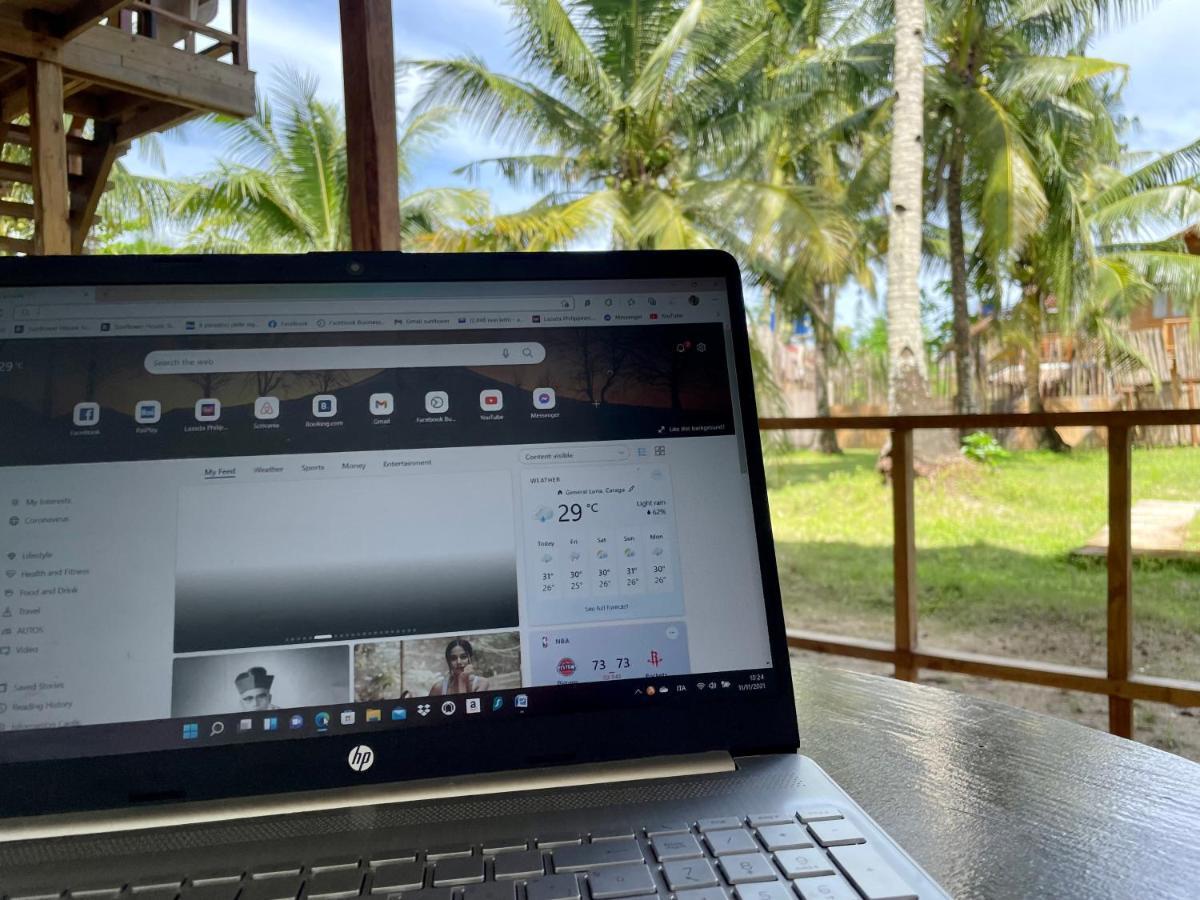 Siargao Sunflower Suites General Luna  Kültér fotó
