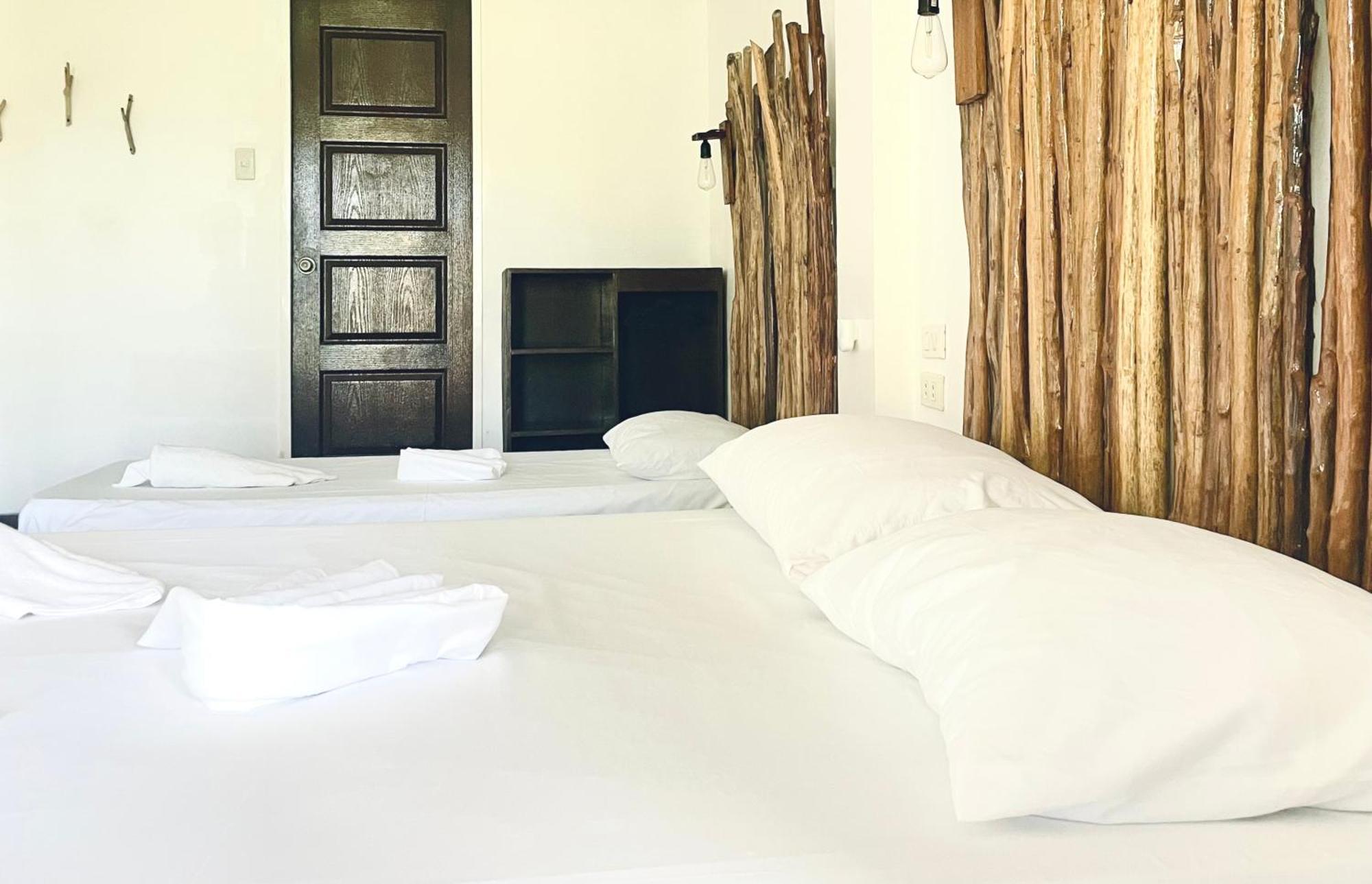 Siargao Sunflower Suites General Luna  Kültér fotó