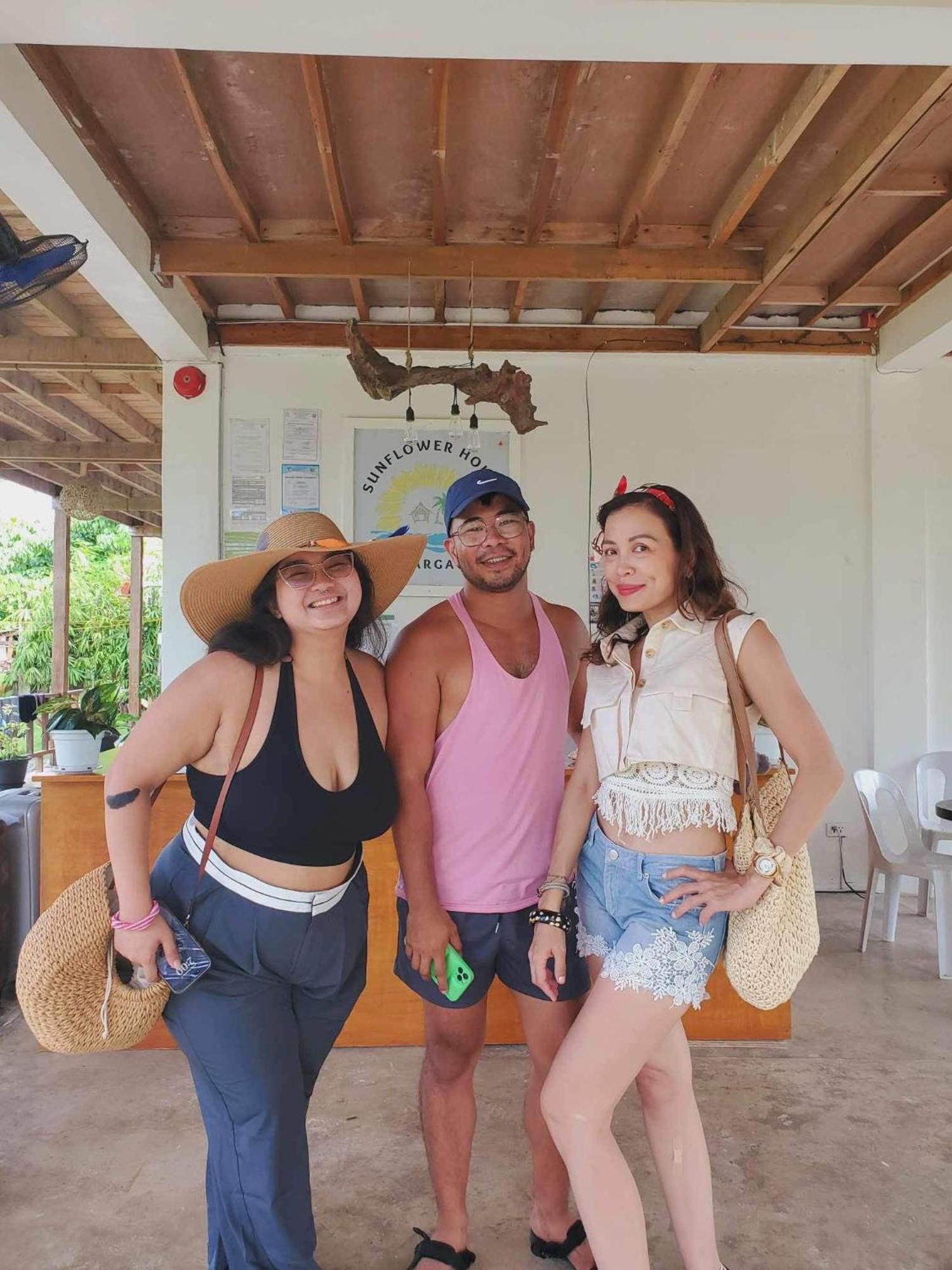 Siargao Sunflower Suites General Luna  Kültér fotó