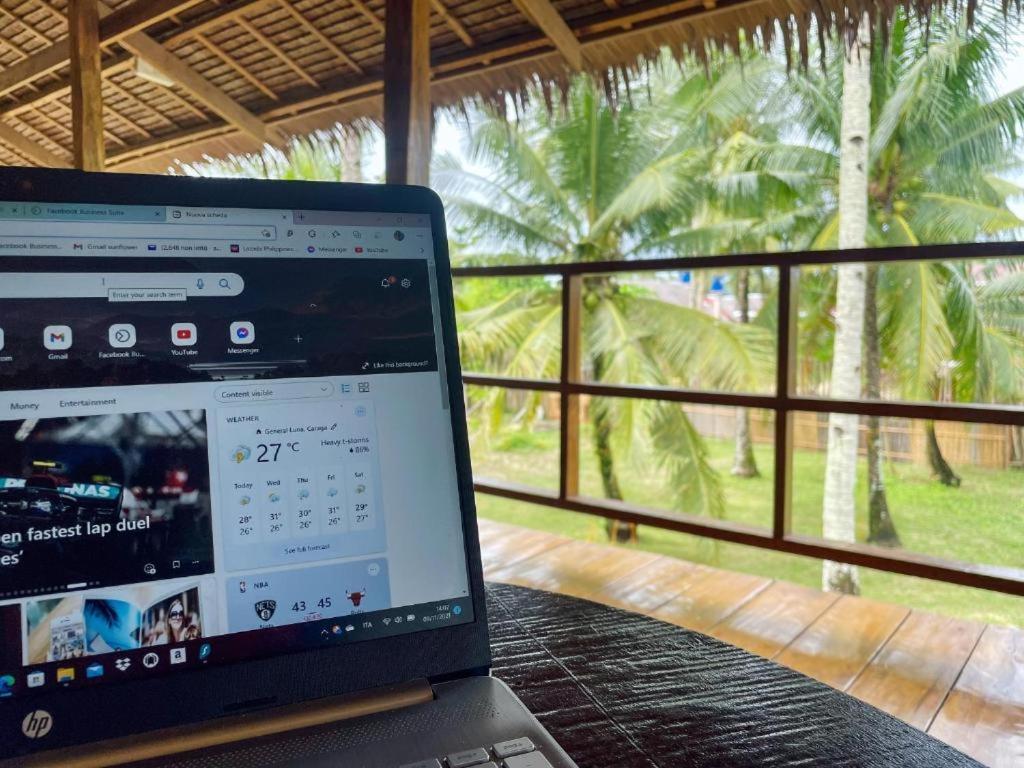 Siargao Sunflower Suites General Luna  Kültér fotó